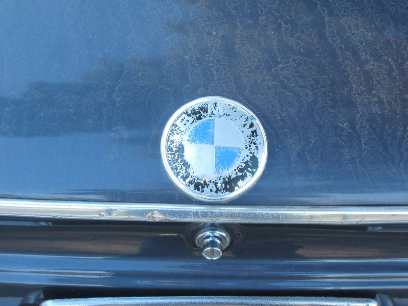 Illustration for article titled 1976 BMW 2002